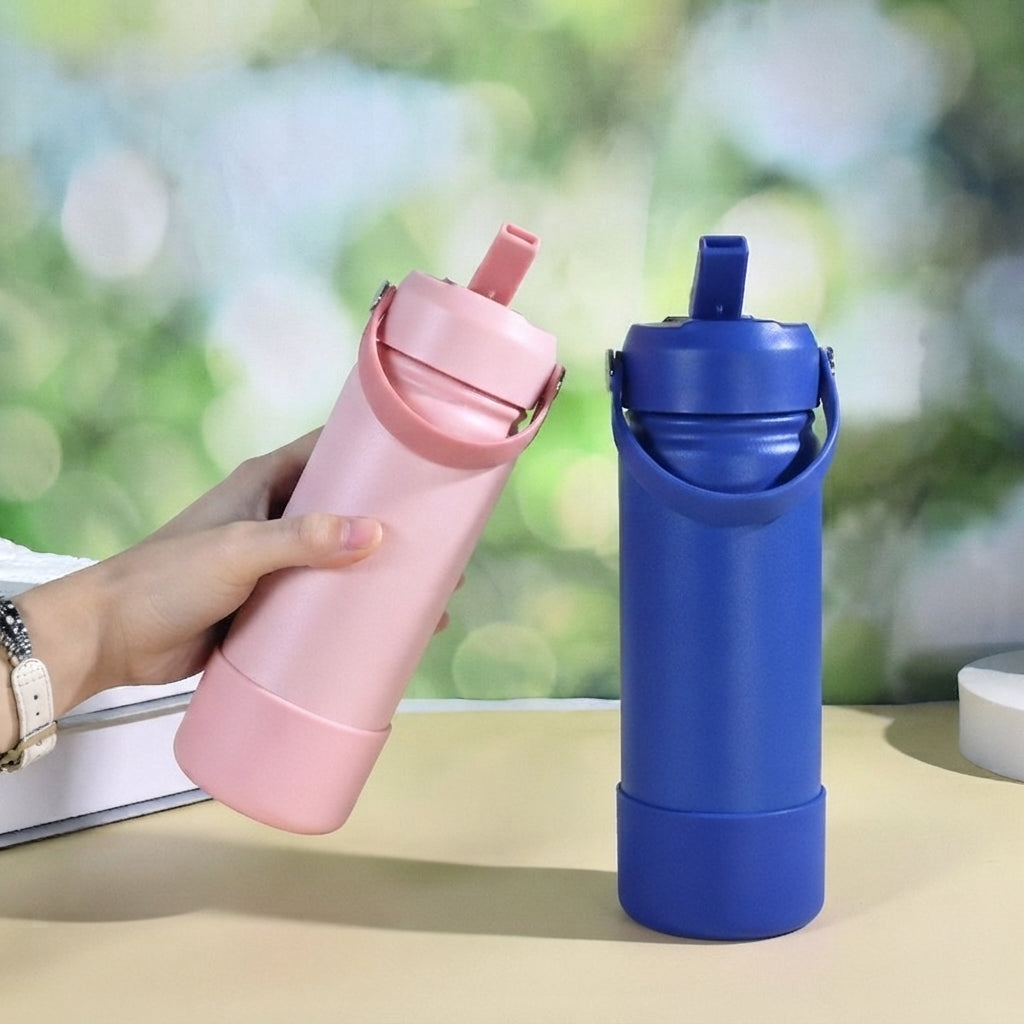 Stainless steel vacuum bottle - with straw