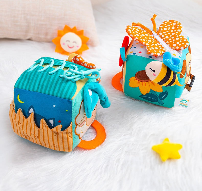 Soft busy cube