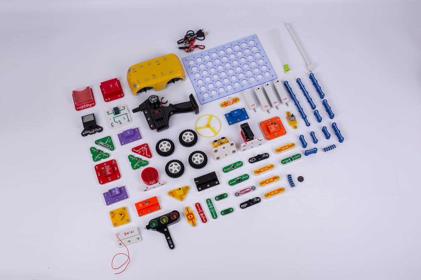 Electronics Kit Super Set №1 from Znatok