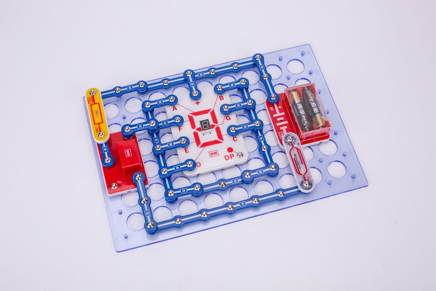 Electronic kit 979 circuits  from Znatok