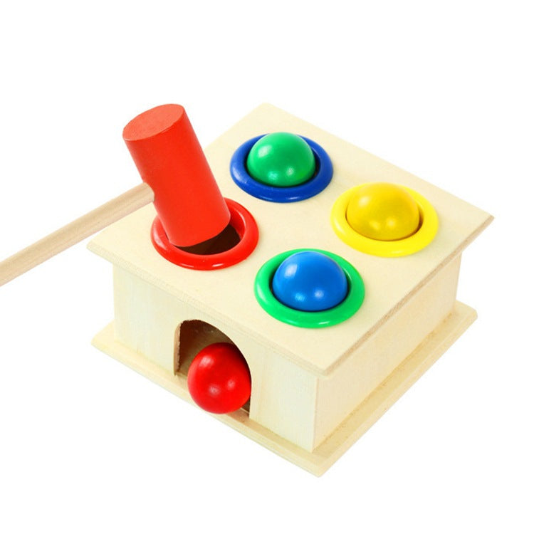 Hamer and 4 balls small wood toy