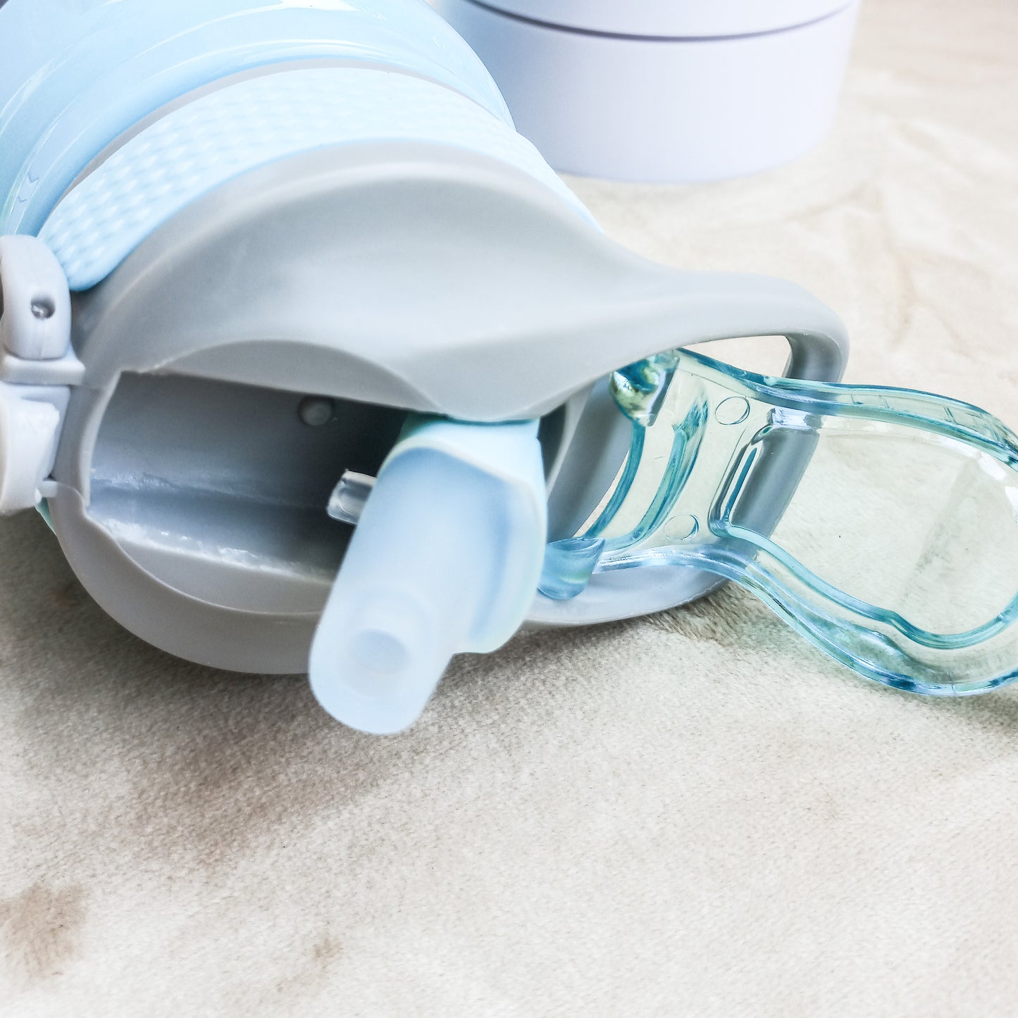 Elastic Straw Bottle 800ML
